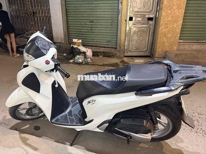 Honda SH 125 CBS 2018 Trắng 2500 km