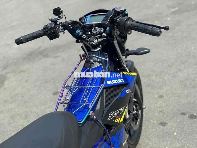 Suzuki Satria 150 2023 Xanh đen