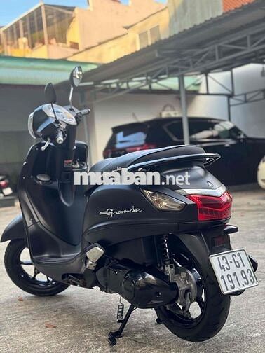 Yamaha Grande màu Đen xe đẹp máy rin êm