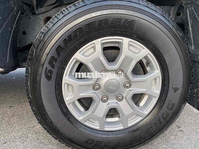 Ford Ranger 2020 XLS AT 8v Trắng