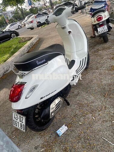Piaggio Vespa Sprint Trắng