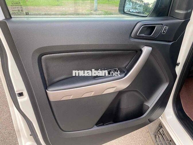 Ford Ranger 2020 XLS AT 8v Trắng