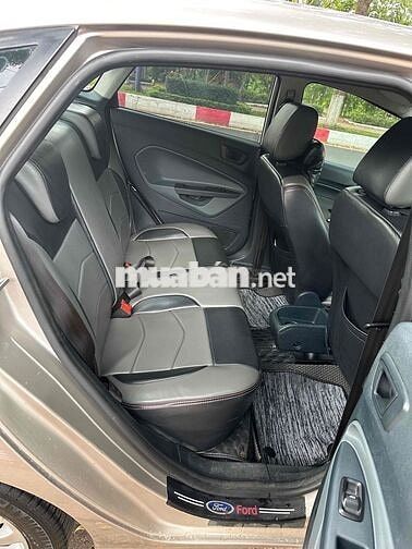 Ford Fiesta 2011 Vàng cát Tự động