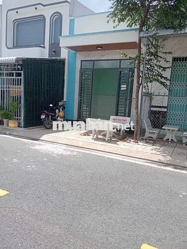 Nhà Khu dân cư Tân Phú - Cách Bệnh viện Hoàn Mỹ Cữu Long 2km