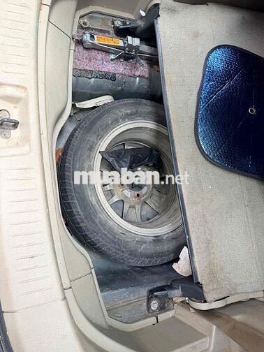 Nissan Grand Livina 7 chỗ Xám