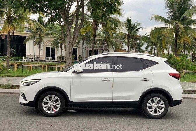 MG ZS STD 2023 Trắng 33.000km