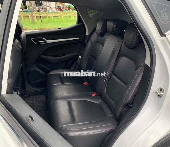 MG ZS STD 2023 Trắng 33.000km