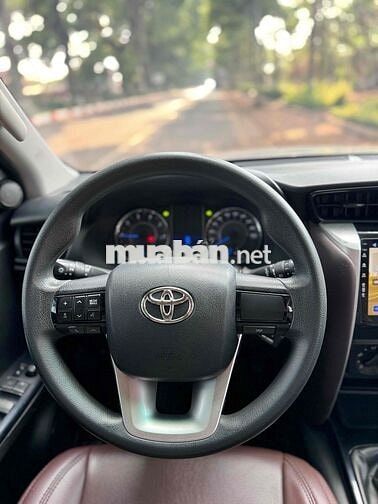 Toyota Fortuner 2019 Bạc