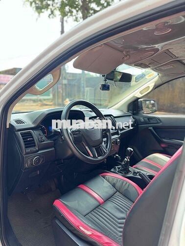 Ford Ranger 2022 Số sàn Trắng