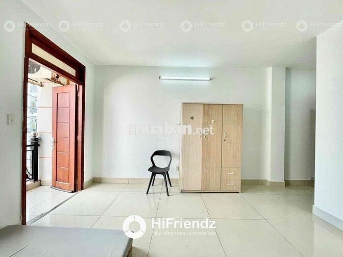 PHÒNG STUDIO SIÊU RỘNG CÓ BAN CÔNG FULL NỘI THẤT GẦN DH VHU AEON