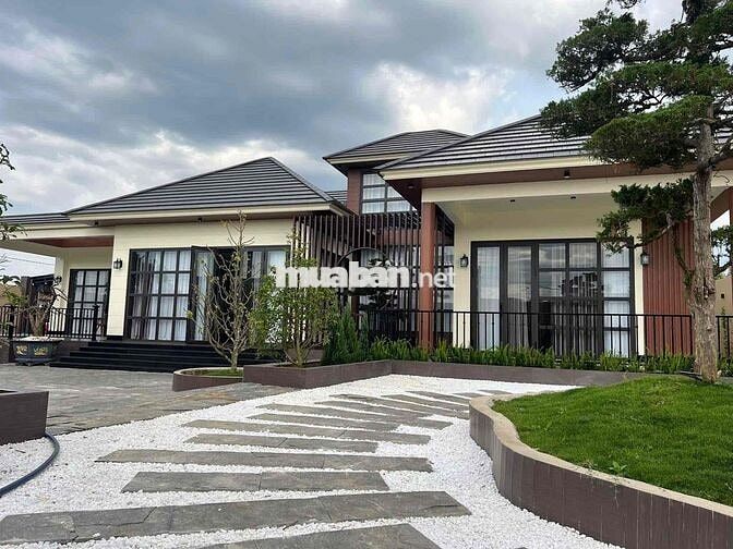 CHỦ CẦN TIỀN BÁN GẤP NHÀ THIẾT KẾ NGHỈ DƯỠNG CAO CẤP