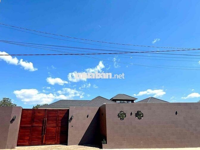 CHỦ CẦN TIỀN BÁN GẤP NHÀ THIẾT KẾ NGHỈ DƯỠNG CAO CẤP