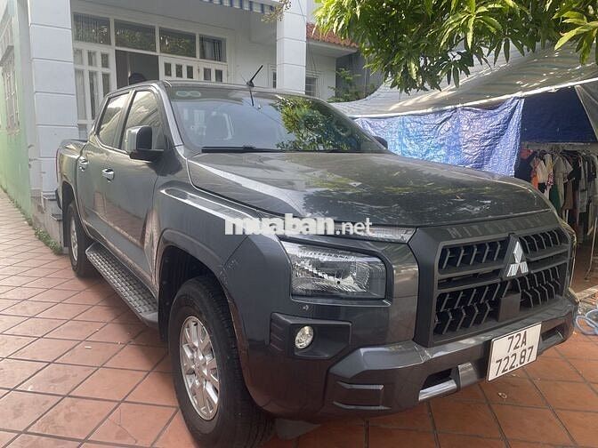 Mitsubishi Triton GLX 2WD AT 2024 Xám 14834 km
