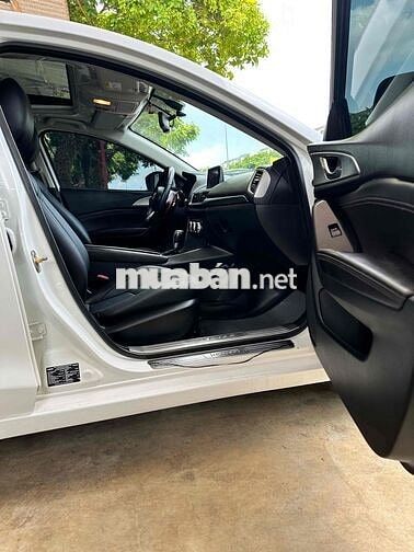 Mazda 3 2019 Trắng
