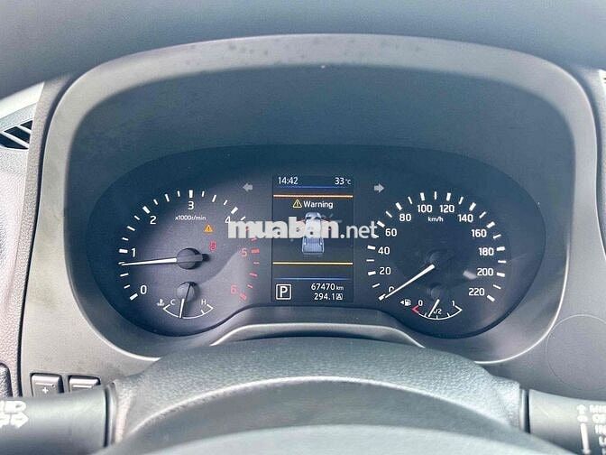 Nissan Navara EL 2020 60000 km Đen