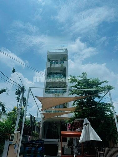 Bán toà nhà căn hộ dịch vụ hầm 5 tầng 65 tỷ