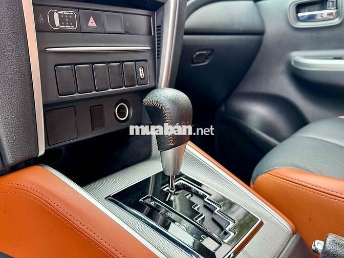 Mitsubishi Triton Athlete 2021 1 cầu màu Cam