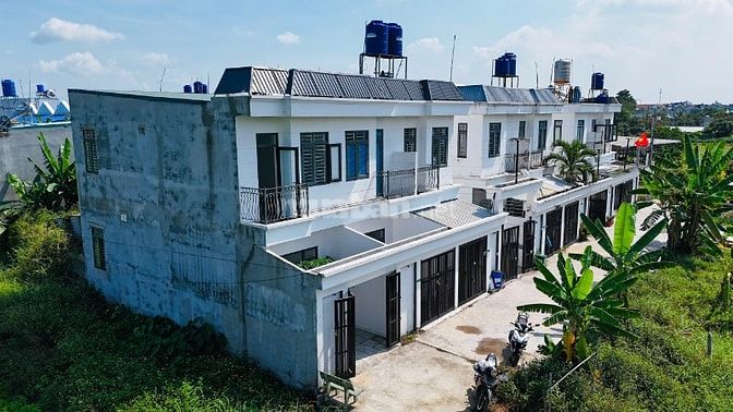 "CHÍNH CHỦ GỬI EM THÍA NHÀ 735 TRIỆU - 1 TRỆT 1 LẦU 2PN 2WC