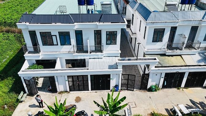 "CHÍNH CHỦ GỬI EM THÍA NHÀ 735 TRIỆU - 1 TRỆT 1 LẦU 2PN 2WC