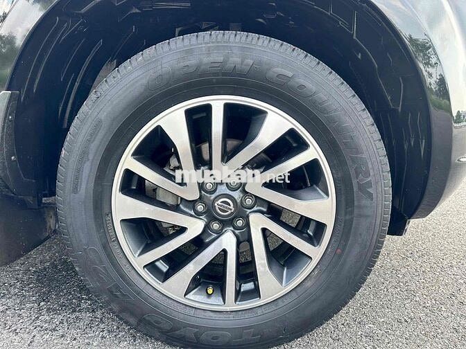 Nissan Navara EL 2020 60000 km Đen