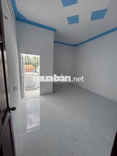 Nhà chính chủ mới xây hoàn toàn, khu vực cầu lớn Hóc Môn, sổ riêng
