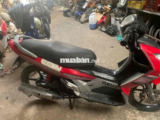 Yamaha Luvias Đỏ Thể thao