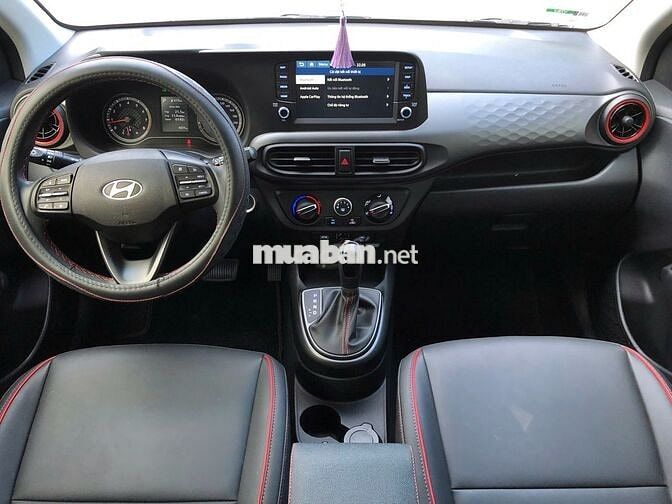 Siêu Lướt Hyundai i10 2025 odo 4800 km, bàn về giá