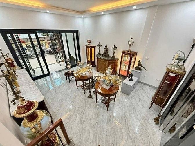 Bán nhà phố Vạn Bảo, Ba Đình 38m, 6 tầng, mt 4.6m. Giá: 23.9 tỷ