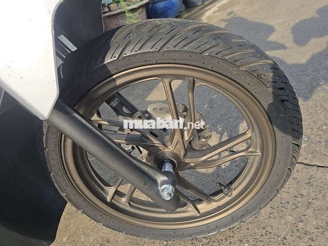 Vario 125cc 2025.odo:1300km,xe đẹp như mới.BSTP