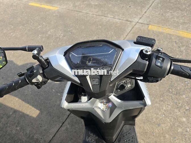 Vario 125cc 2025.odo:1300km,xe đẹp như mới.BSTP