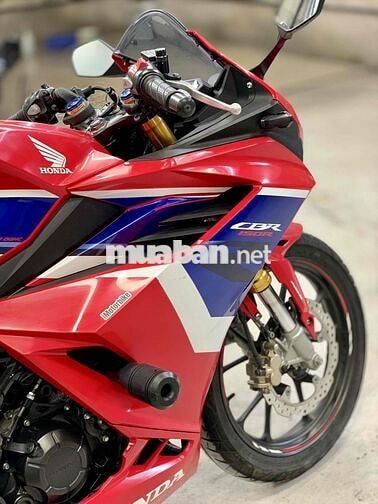 Honda CBR150R ABS 2021 13.000 km Chính Chủ Xe Đẹp