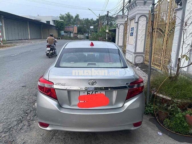 Toyota Vios 2017 Bạc 70000 km