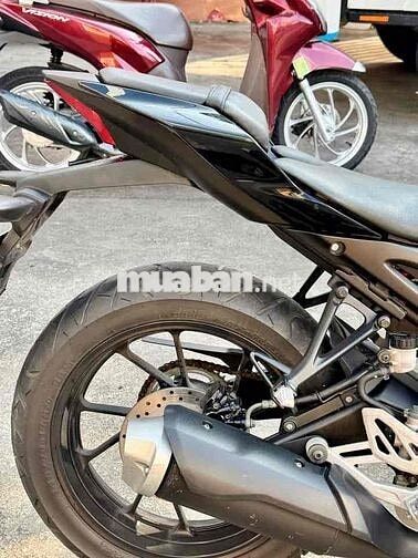 Yamaha R15v4 2022 Đen nhám 12000 km