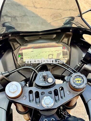 Yamaha R15v4 2022 Đen nhám 12000 km