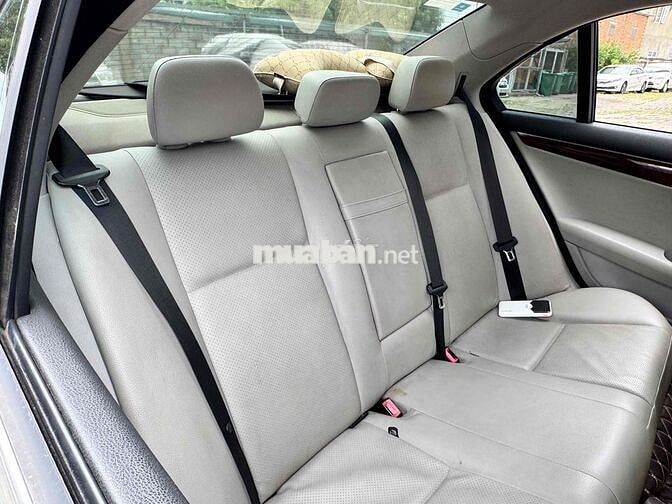 Mercedes-Benz C200 Kompressor Xanh