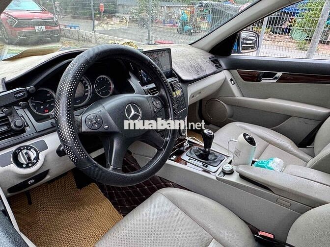 Mercedes-Benz C200 Kompressor Xanh