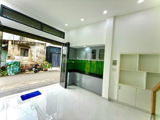 BÁN NHÀ MẶT TIỀN TIỆN KINH DOANH BUÔN BÁN GIÁ TỐT