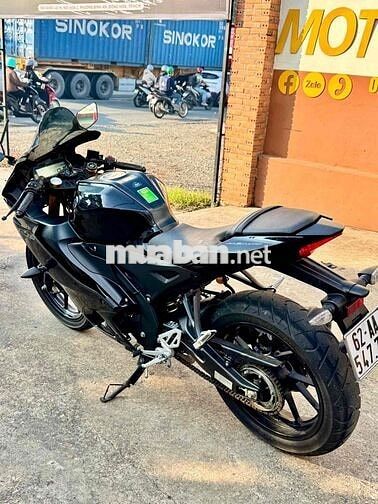 Yamaha R15v4 2022 Đen nhám 12000 km