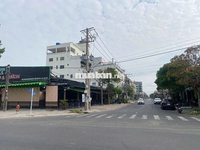 BÁN 4 LÔ. GÓC ĐƯỜNG TÔN ĐỨC THẮNG-NGUYỄN VĂN CỪ. RẠCH GIÁ