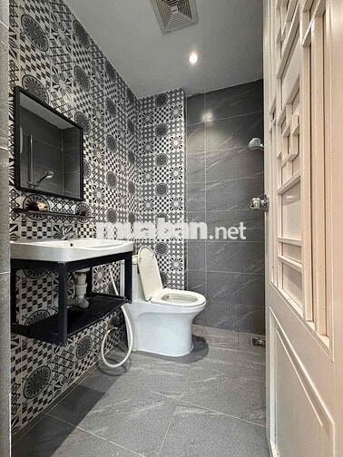 Khai Trương Căn Hộ Ban Công Mới Xây Trung Tâm Phú Nhuận Giáp Q1, Q3