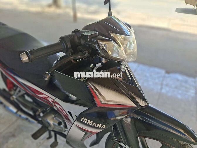 Yamaha Sirius 2012 Đen Trắng Đỏ