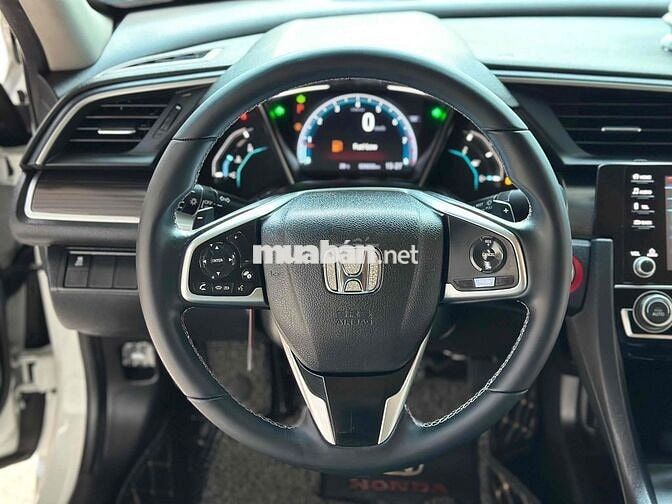 Honda Civic 2020 1.8G 28.000 km Trắng