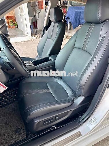 Honda Civic 2020 1.8G 28.000 km Trắng