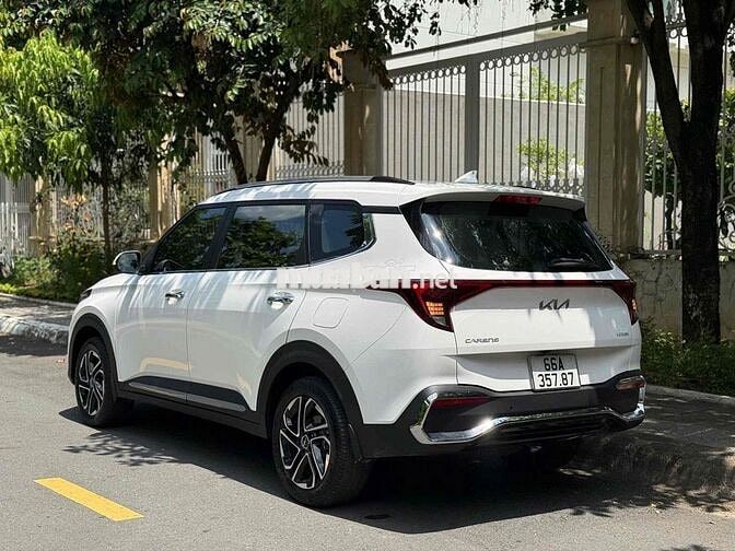 Siêu lướt Kia Carens 2025 1.5 Luxury Trắng