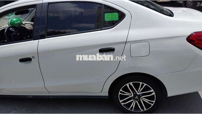 Mitsubishi Attrage 2021 Trắng