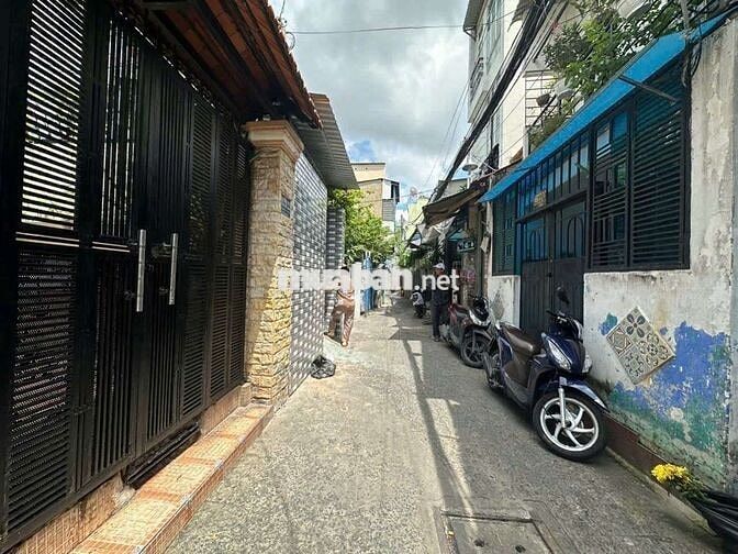 CHO THUÊ PHÒNG TRỌ SINH VIÊN HOẶC BẢO VỆ GẦN TRUNG TÂM Q1