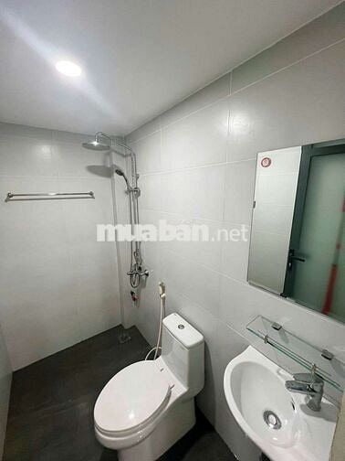Phòng Ban Công Mới - Gần UFM KCX Nguyễn Thị Thập Cầu Tân Thuận