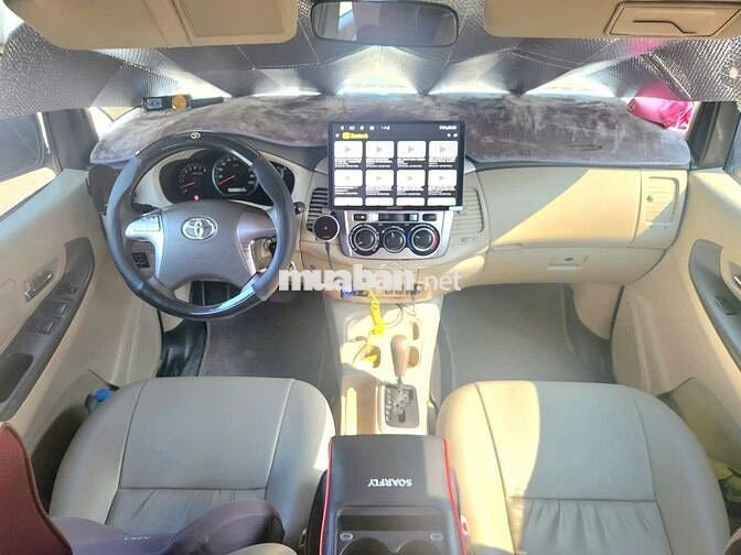 Toyota Innova 2015 2.0G AT Nâu vàng