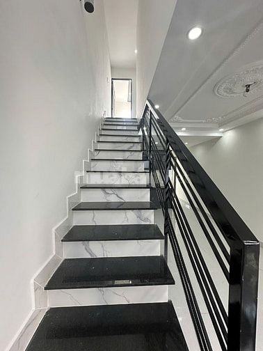 "CHÍNH CHỦ GỬI EM THÍA NHÀ 835 TRIỆU - 1 TRỆT 1 LẦU 3PN 2WC