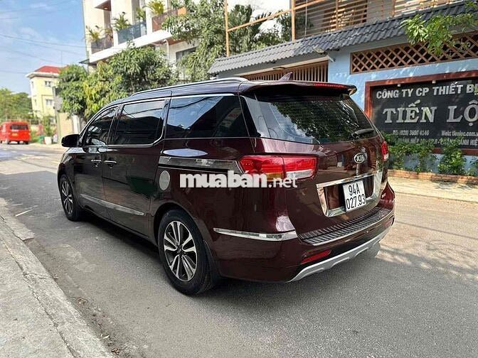 Kia Sedona 2017 Full máy dầu Nâu đỏ